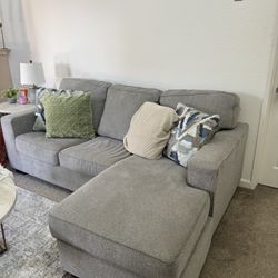 Gray L-Shaped Sectional Couch – Great Condition