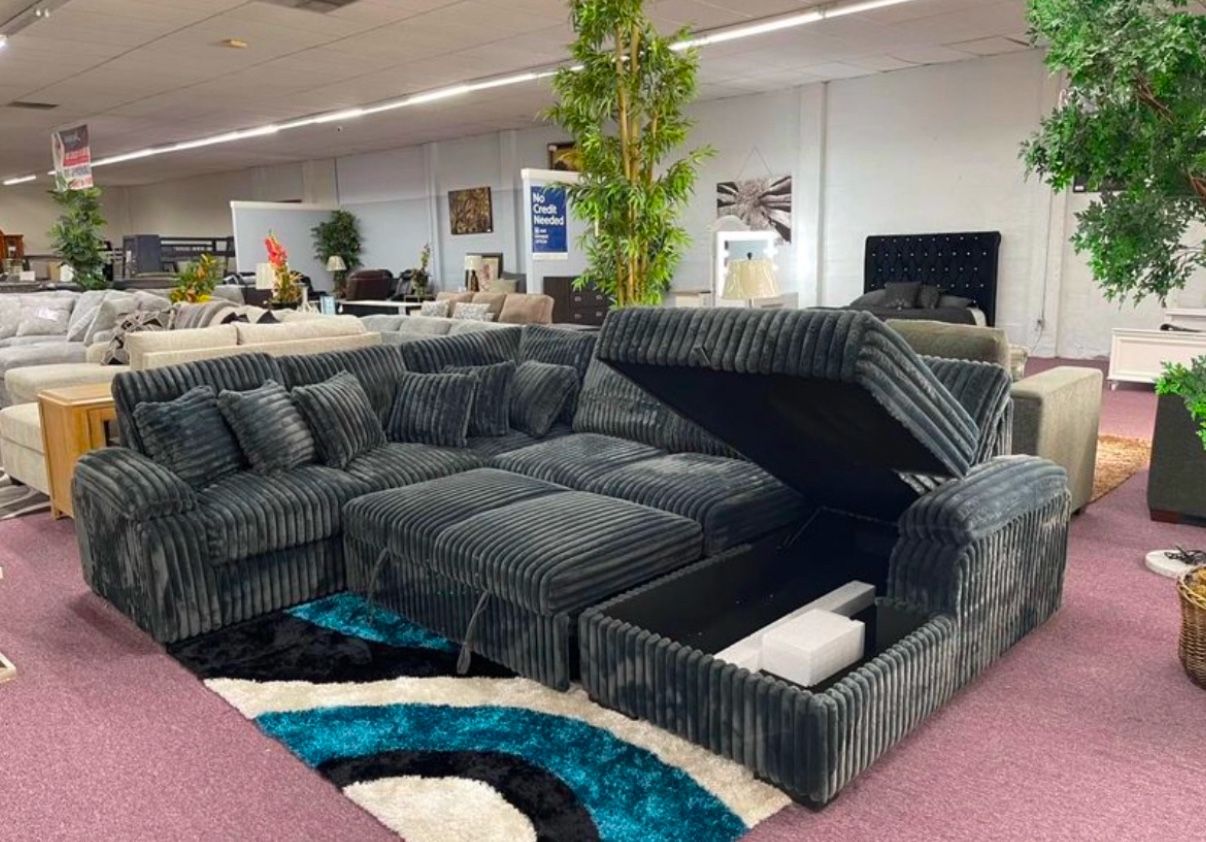 🛋️ NEW!! Sleeper Sectional Sofa w/ Chaise 🚛 Avail E-Z Clean fabric Storage compartment under Chaise Grey (3 total color options) XL Size 12