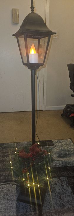 Light Up Christmas Post