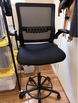 Tall adjustable chair