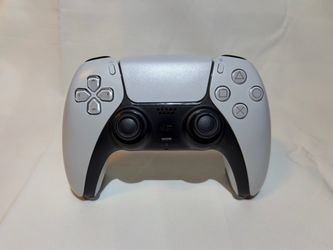 White Sony PS5 DualSense Controller - Tested and Cleaned