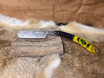 Damascus Straight Folding Razor