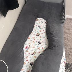 Pregnancy Pillow