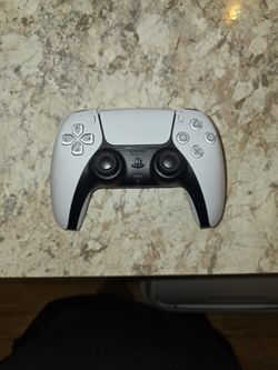 PS5 Controller White