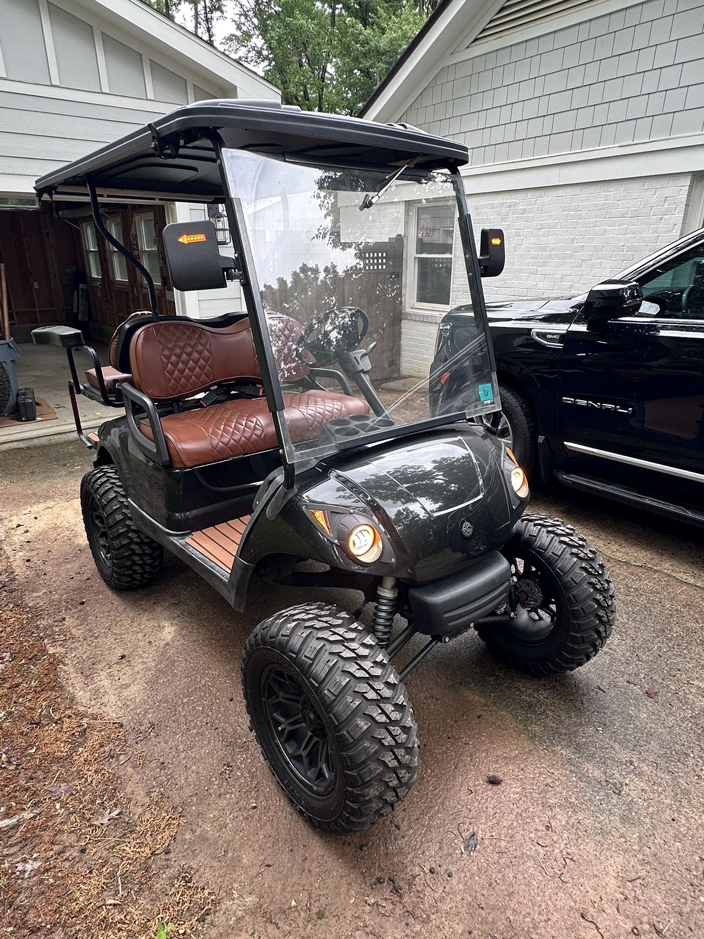 Yamaha golf cart