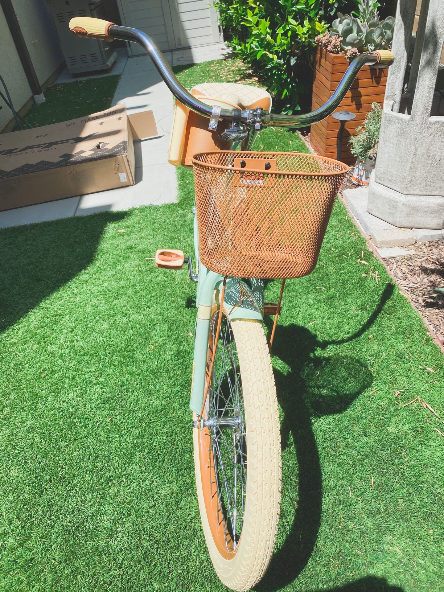 24 huffy nel lusso women's cruiser bike mint green