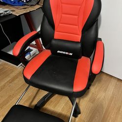 Gaming Chair Like New 100! 