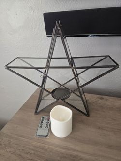 New In Box Home Reflections Glass Star Lantern With LED Candle And Remote