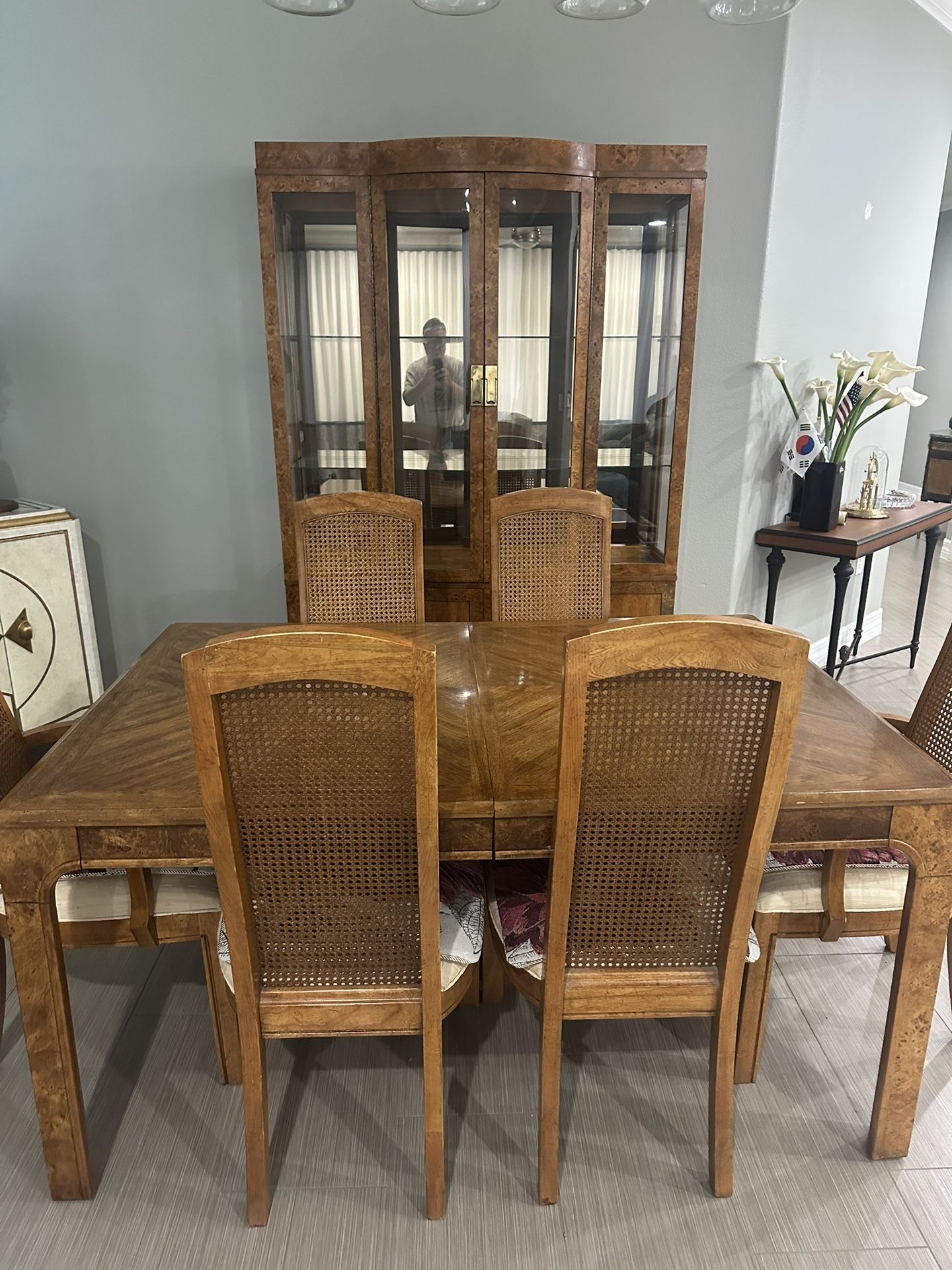 Dining table and 6 chairs - $200 OBO