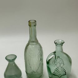 Lot of 3 Vintage Green Glass Cruet Bottle & Mini Bud Vase Decor
