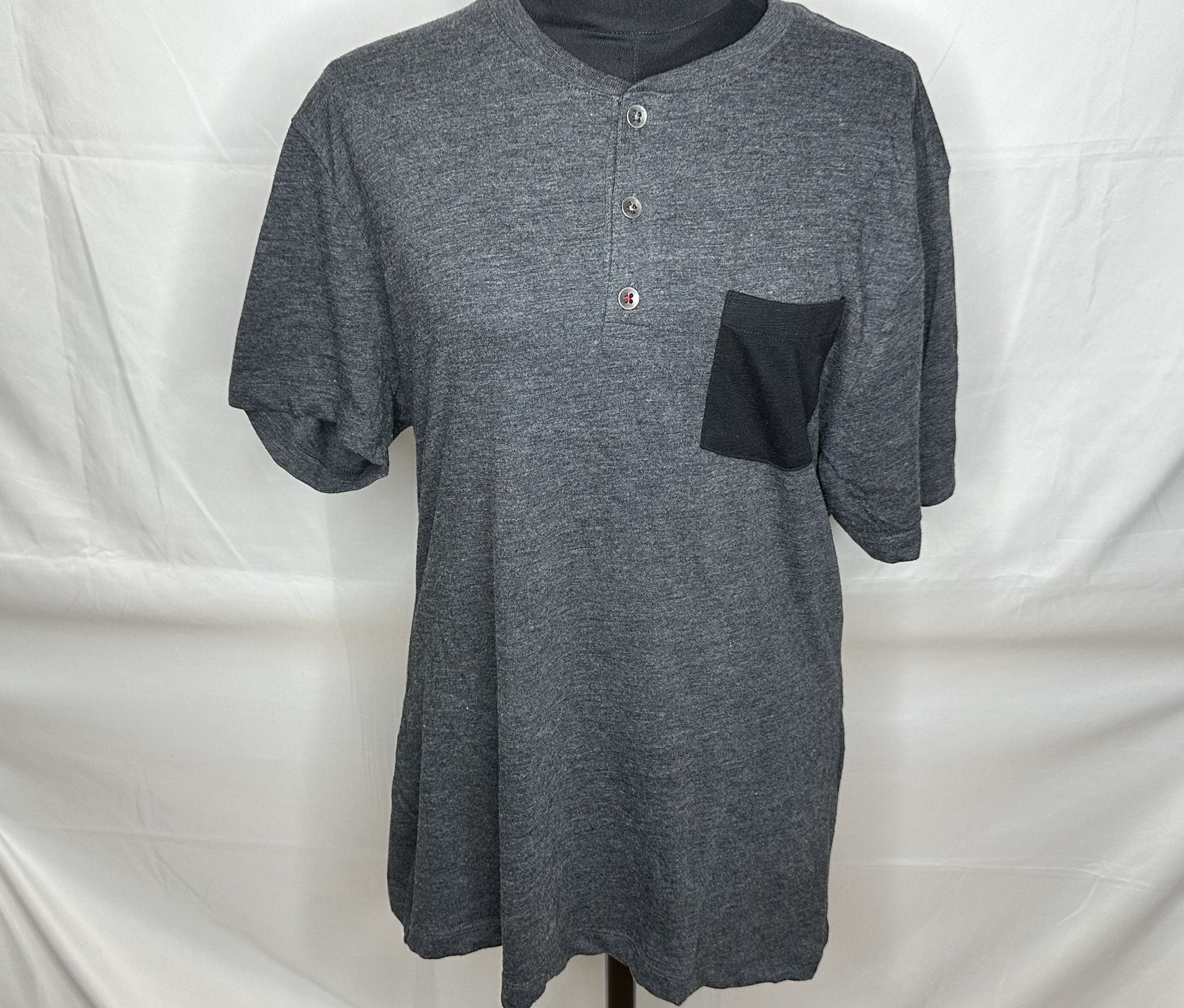 Men’s Henley V-neck Shirt