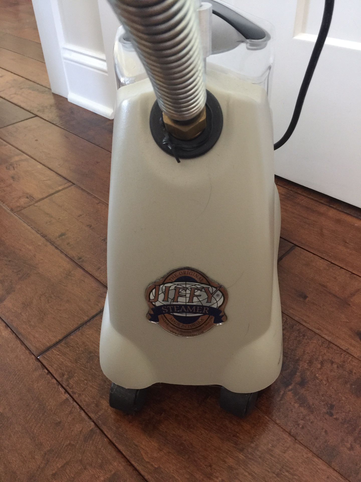 Jiffy Clothes Steamer