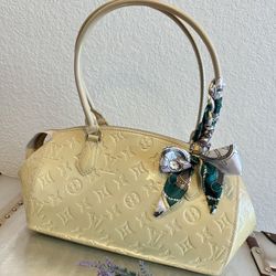 Louis Vuitton Sherwood PM Vernis Shoulder Bag