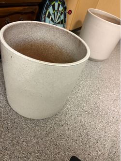 Matte White Planter 15”
