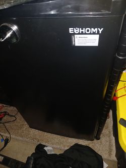 Small fridgerator