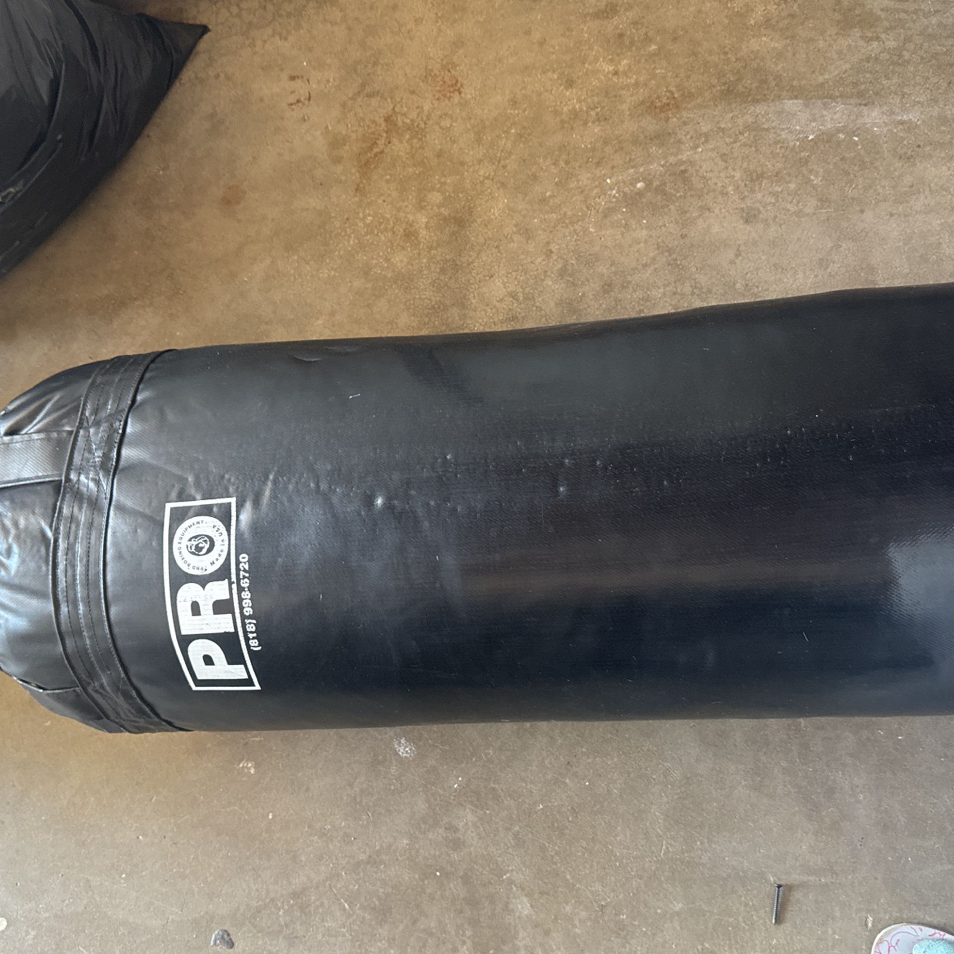 Pro Punching Bag For Kickboxing Boxing