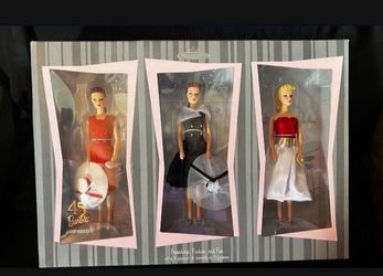 Vintage Barbie Collectors Set 
