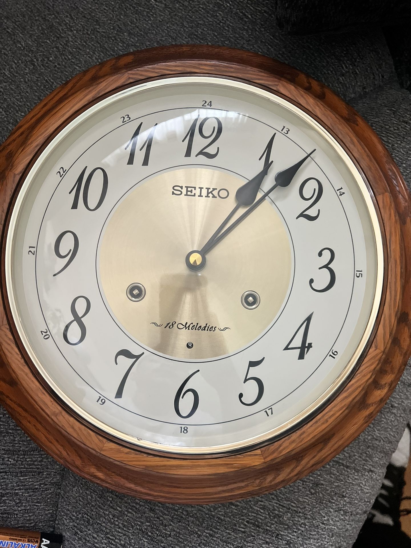 Seiko Wall Clock Vintage 18 Melodies