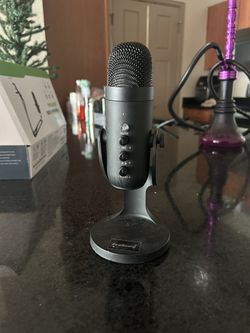 Microphone