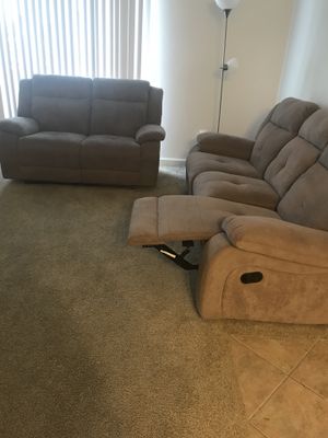 New And Used Recliner Sofa For In Flint Mi Offerup