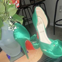 Christian Loubitin Red bottom Emerald Heels 