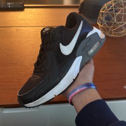 Nike Air max Black And White
