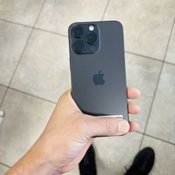 iPhone 15 Pro Max Unlocked 256GB