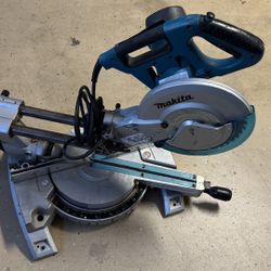 Makita Milter Saw