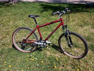 Diamondback Wildwood Citi 26" Red