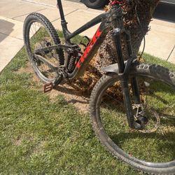 Trek Slash 7