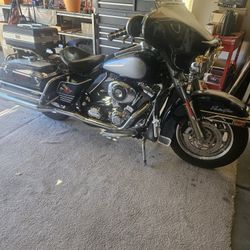 Harley Davidson-Police Edition