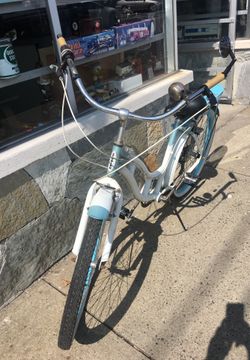 Bike Schwinn beach cruiser