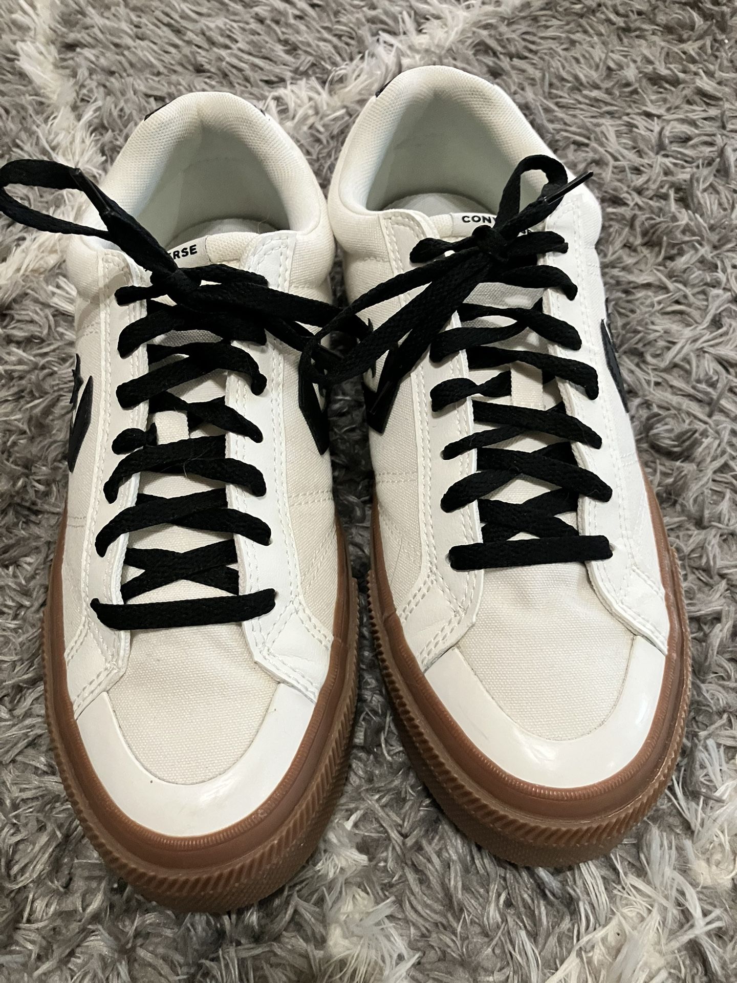 Converse Men’s 9.5