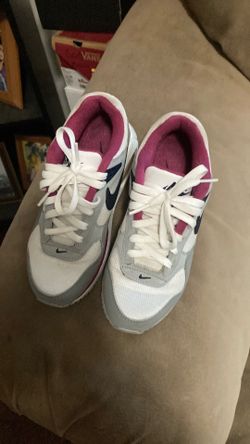 Shoes Nike women size 6