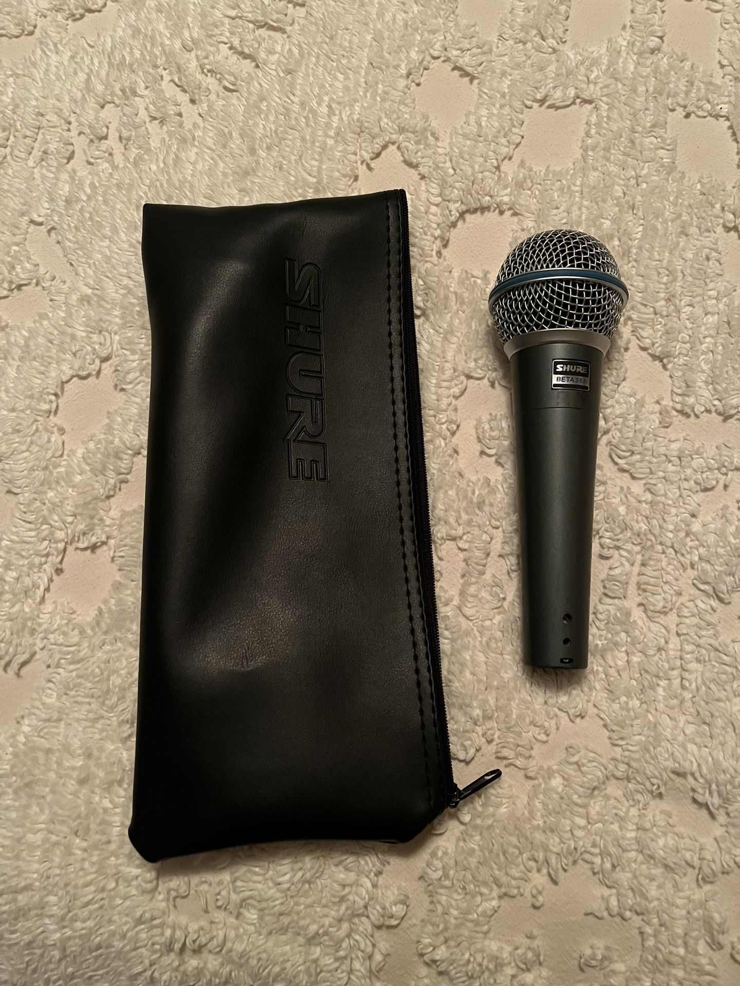 Beta Shure Mic And Case