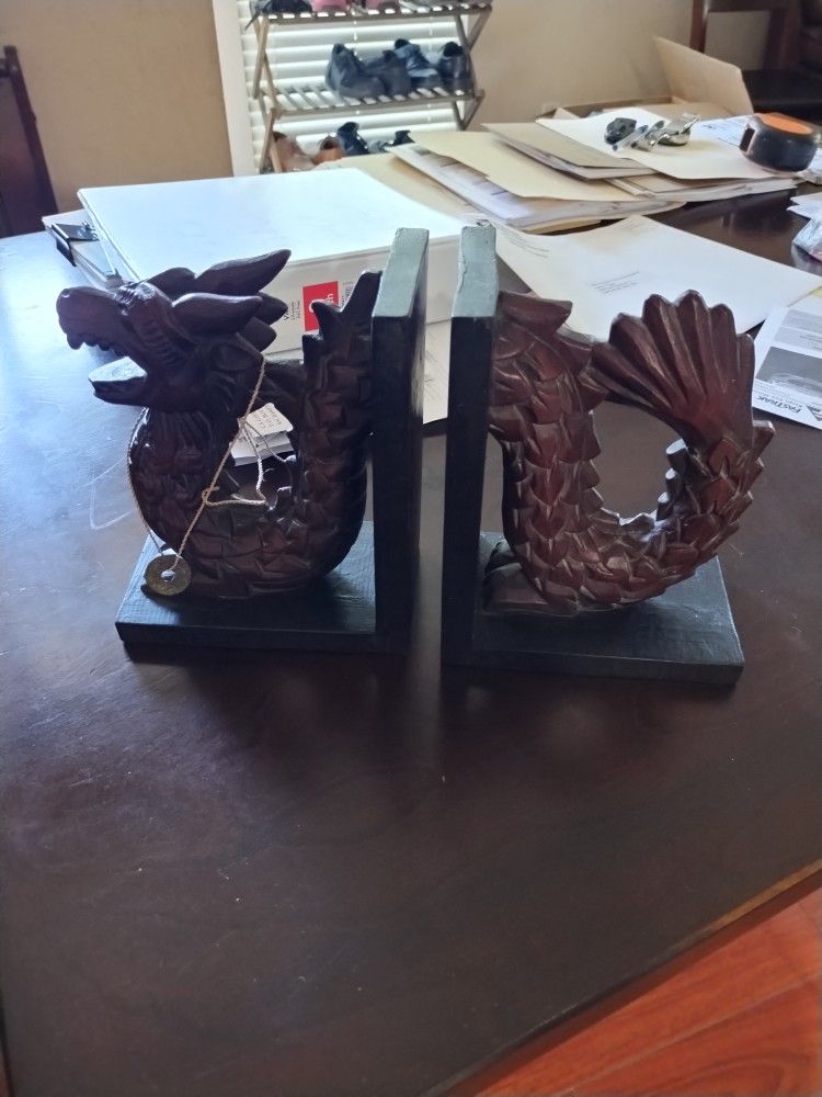 Book Ends Chinese Dragon