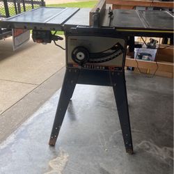 Craftsman’s 10’ Table Saw
