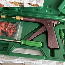 Tiré Gun Repair Flats With All In Picture