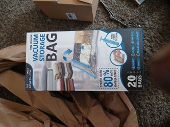 Vacuum storage bags