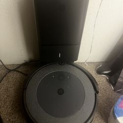 Roomba i3