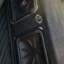 12” Subs Kicker 