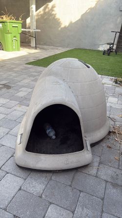 Pet mate dog igloo