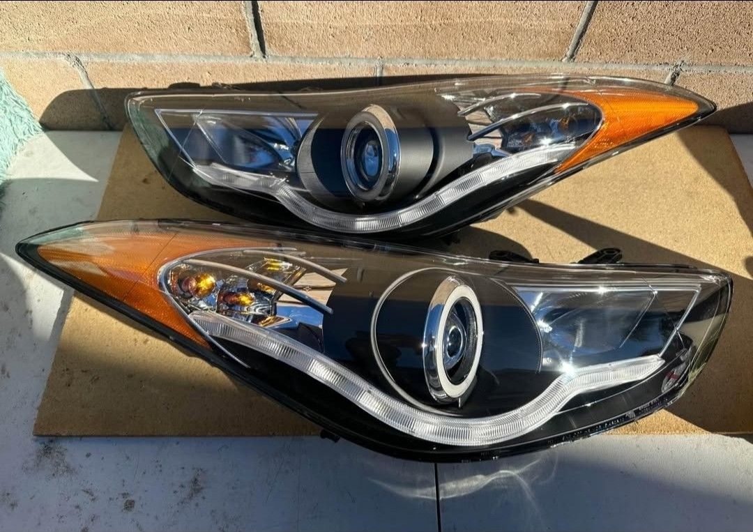 11-13 HYUNDAI ELANTRA LED HEADLIGHTS FAROS CALAVERAS MICAS LUCES
