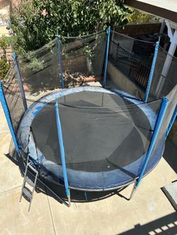 Trampoline 12 feet diameter
