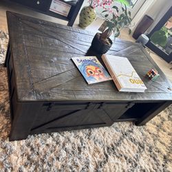 Smart Coffee Table 