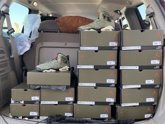 JORDAN RETRO 6 TRAVIS SCOTT MULTIPLE SIZES