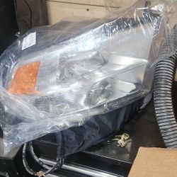 2009-2023 Ram 1500 Quad Cab Headlight Classic