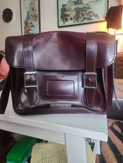 DOC MARTENS BAG