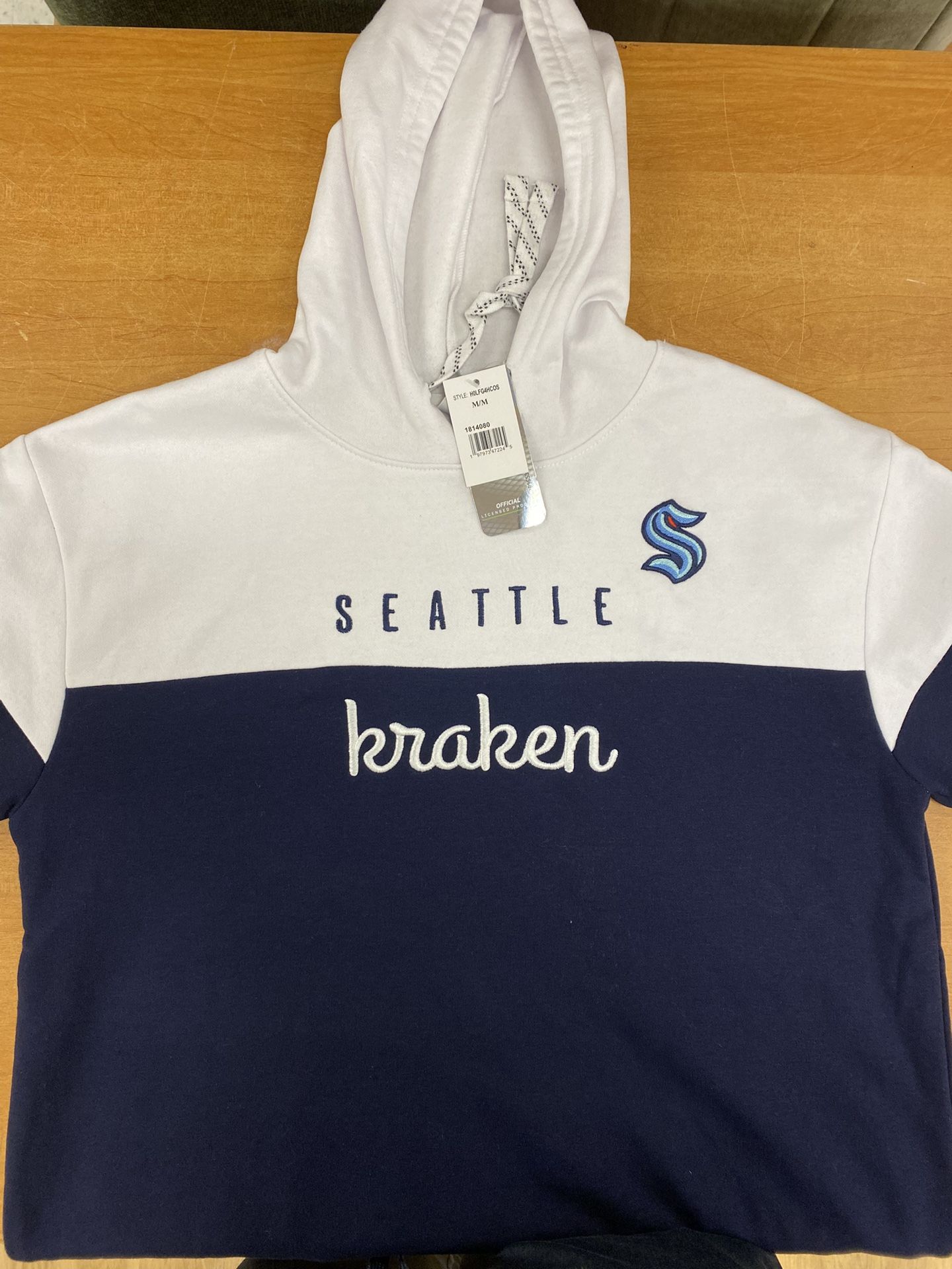 M Seattle Kraken Sweatshirt