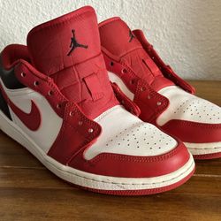 Jordan 1 Low Reverse Black Size 8.5M